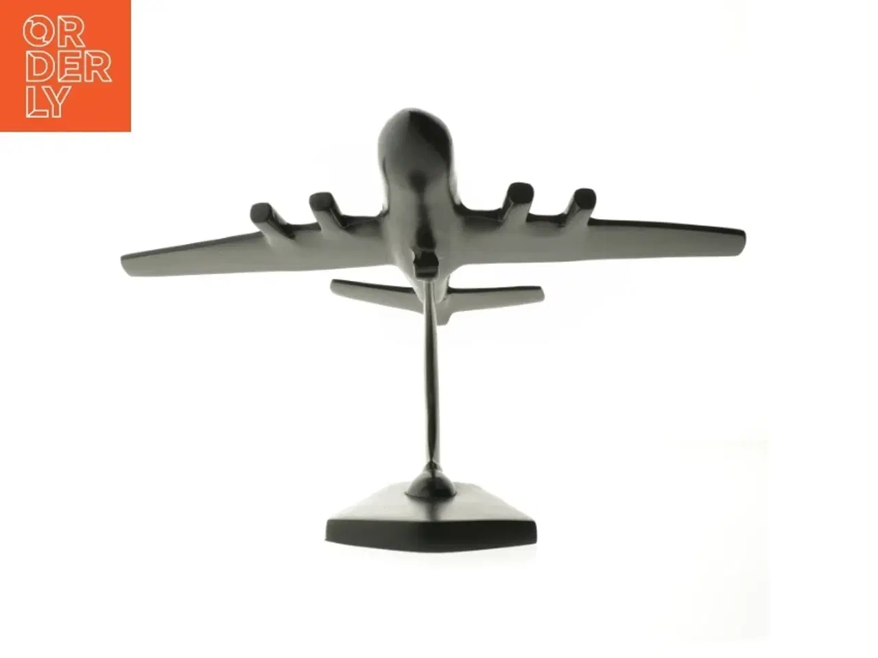 Billede 5 - Dekorativ flymodel fra BoConcept (str. 24x33x13 cm)