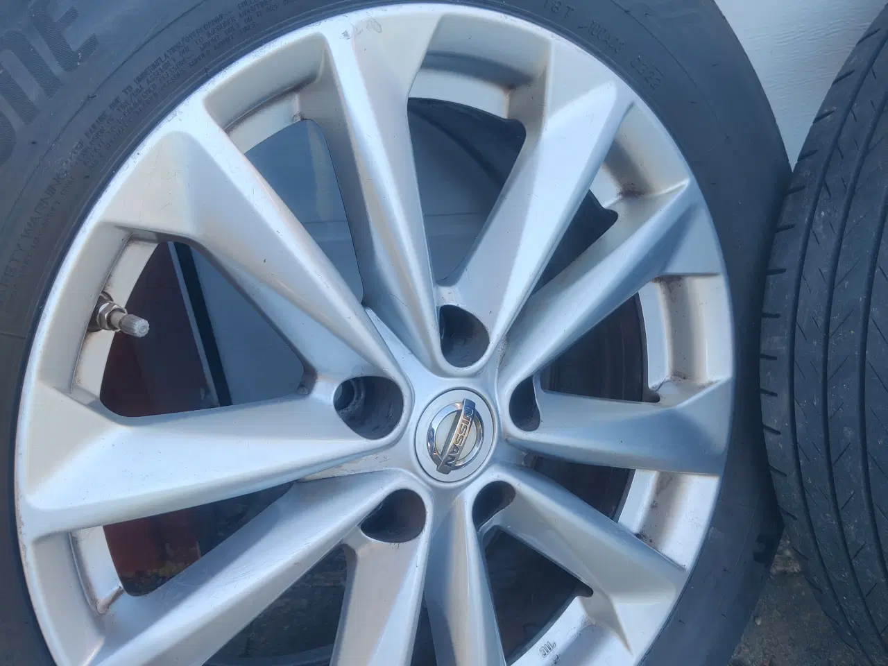 Billede 5 - Nissan Qashqai R17 alufælge med sommerdæk