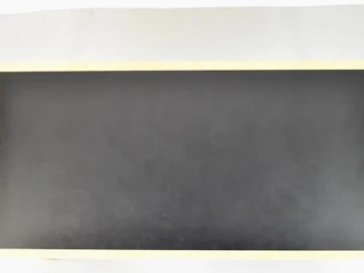 Billede 5 - Magnus olesen konferencebord med sort plade, kant og ben i bøg, 180 cm.