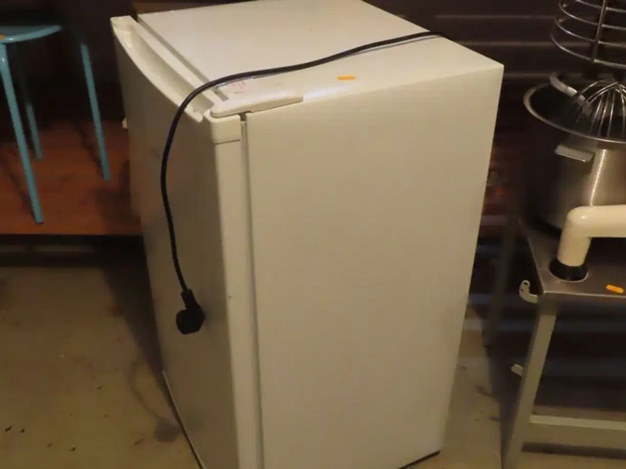 Billede 2 - Køleskab SCANCOOL SKS107A+