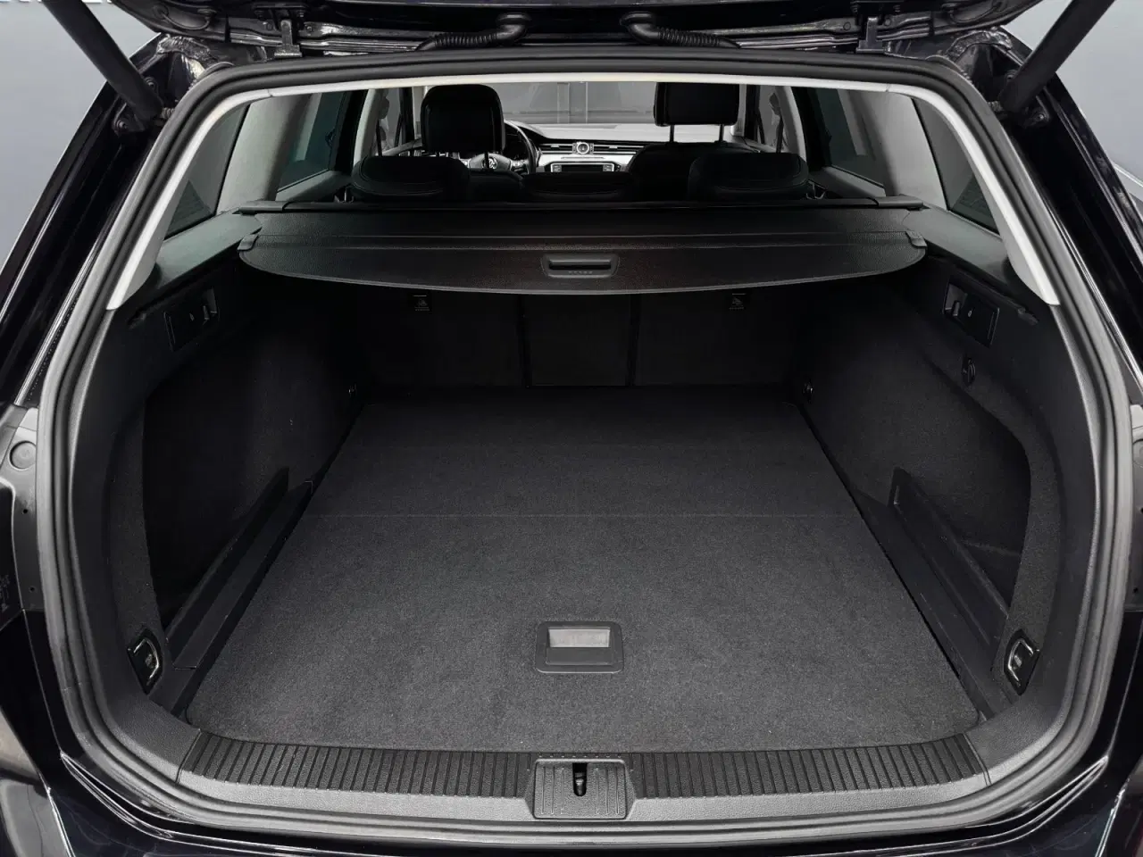 Billede 16 - VW Passat 2,0 TDi 150 R-line Variant DSG