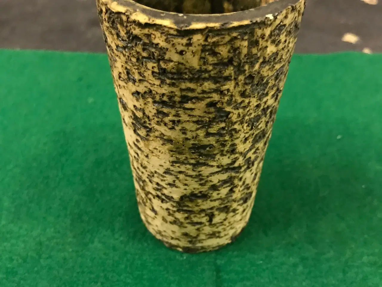 Billede 1 - Kuglepensvase af keramik