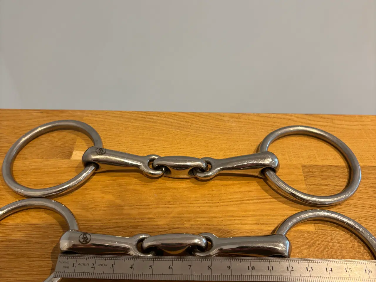 Billede 15 - Rideudstyr, trenser, underlag osv…..