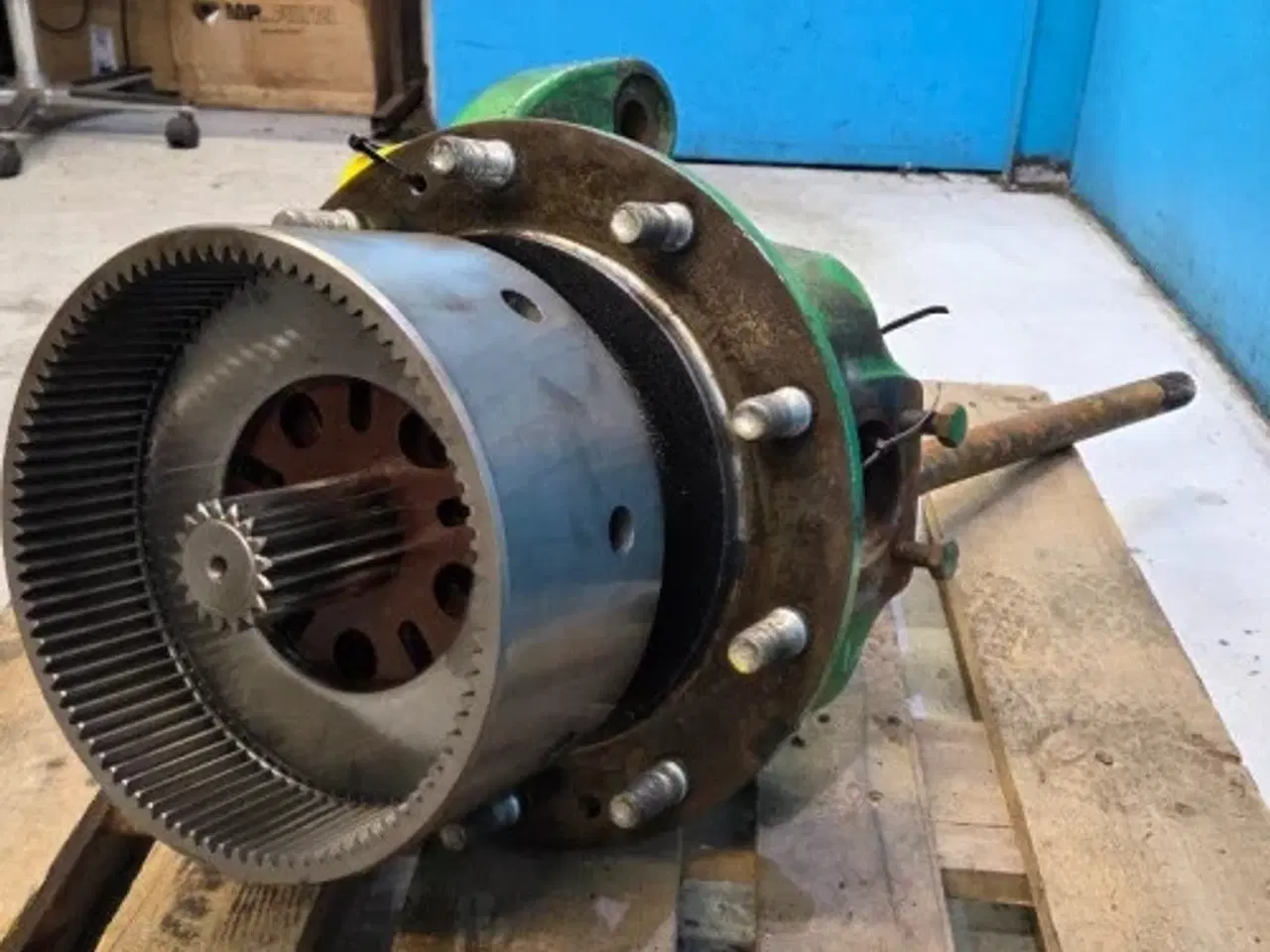 Billede 3 - John Deere 6215R Hjulnav L. L220171