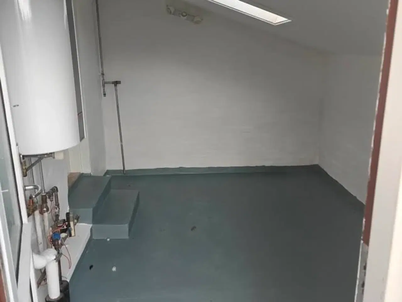 Billede 9 - Lys og rummelig andelsbolig med have (BUD MODTAGES