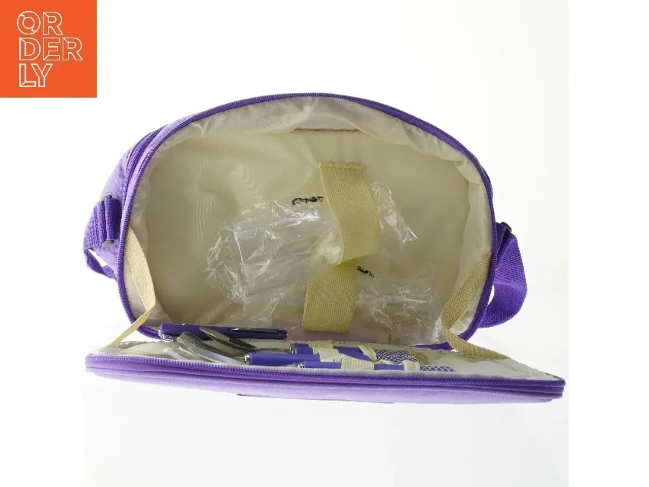 Billede 3 - Lilla picnic taske med tilbehør (str. 34x27 cm)