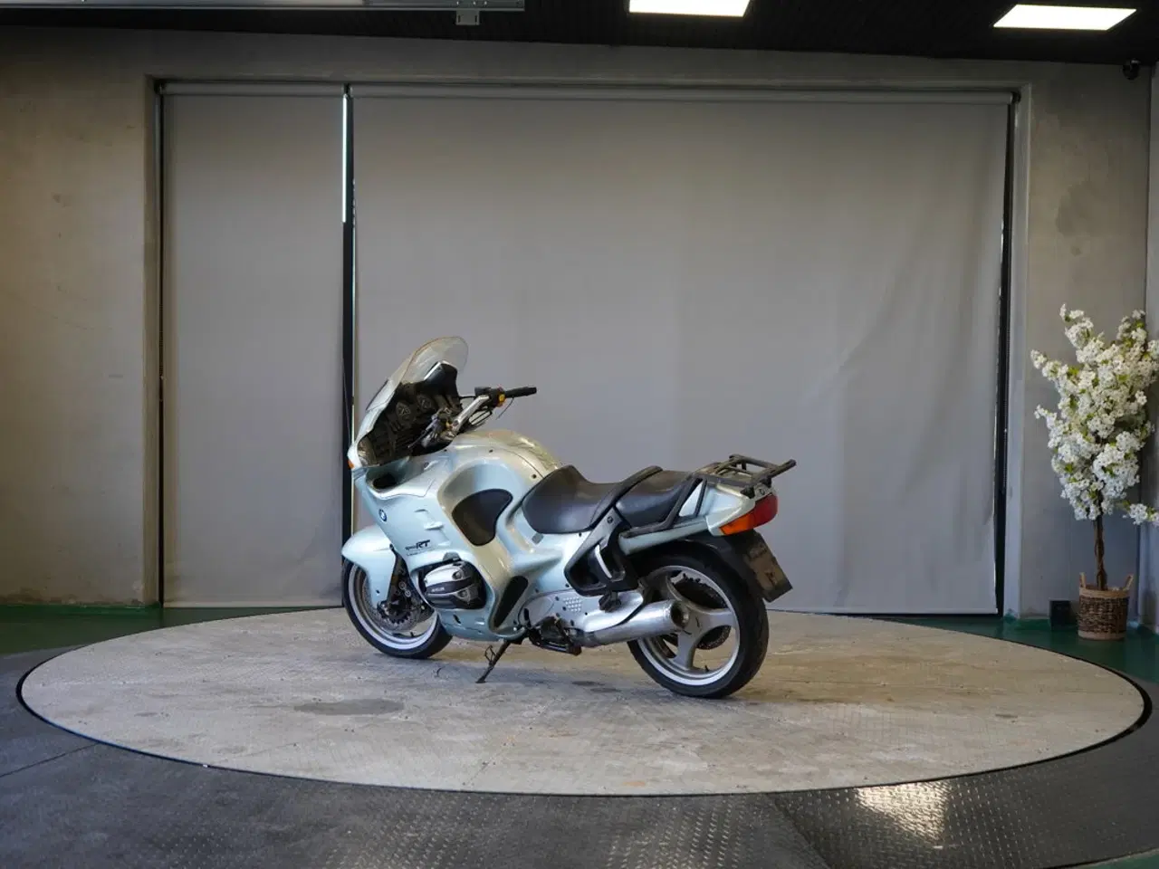 Billede 3 - BMW RT1100 – KLASSISK TOURING PÅ AUKTION