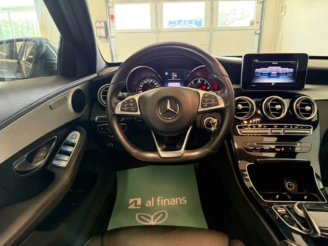 Billede 13 - Mercedes C220 d 2,2 AMG Line stc. aut.