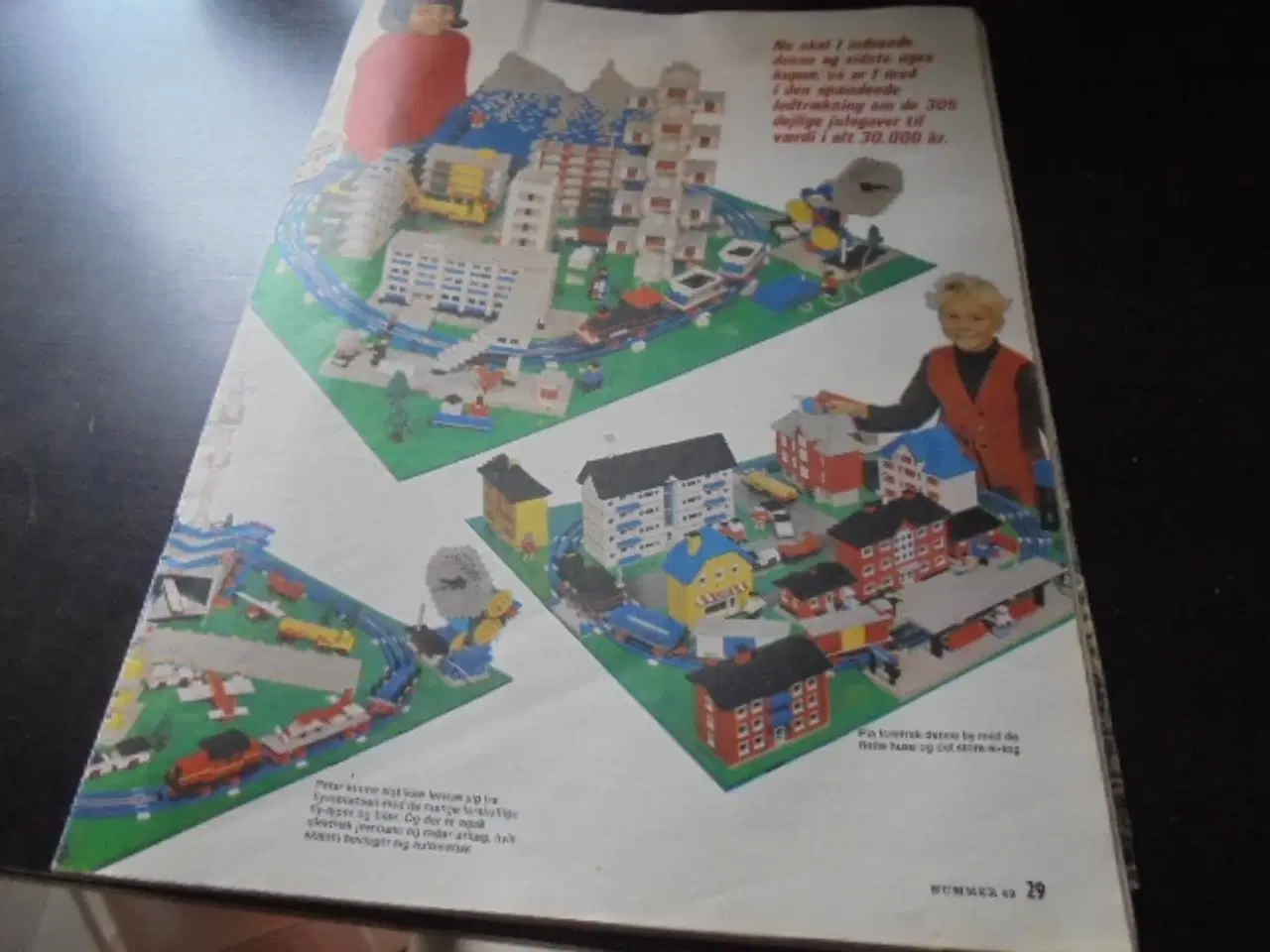 Billede 2 - Flotte gamle LEGO-scenarier i et ugeblad fra 1970