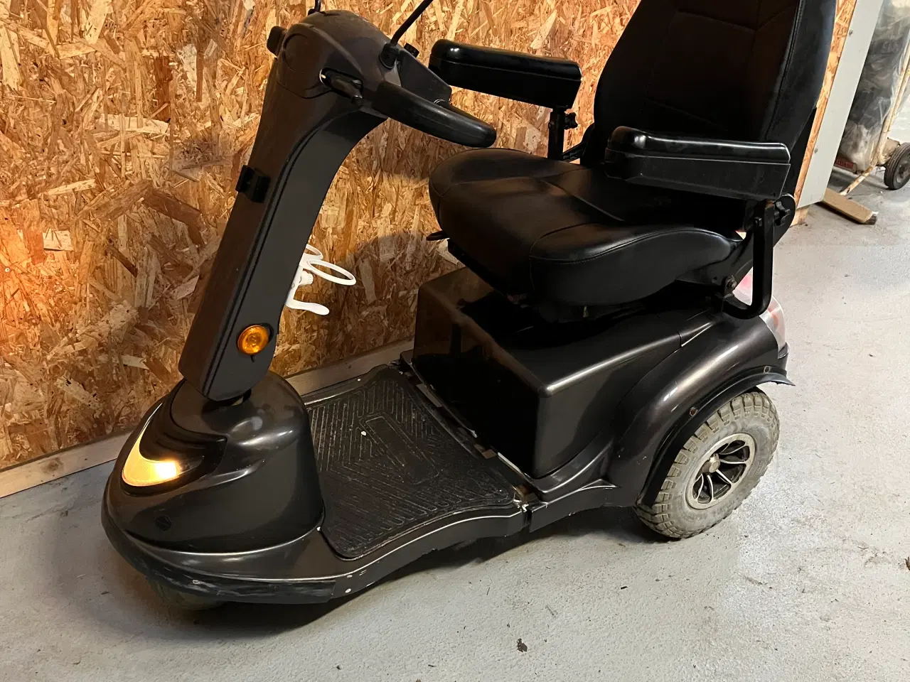 Billede 1 - Handicapscooter