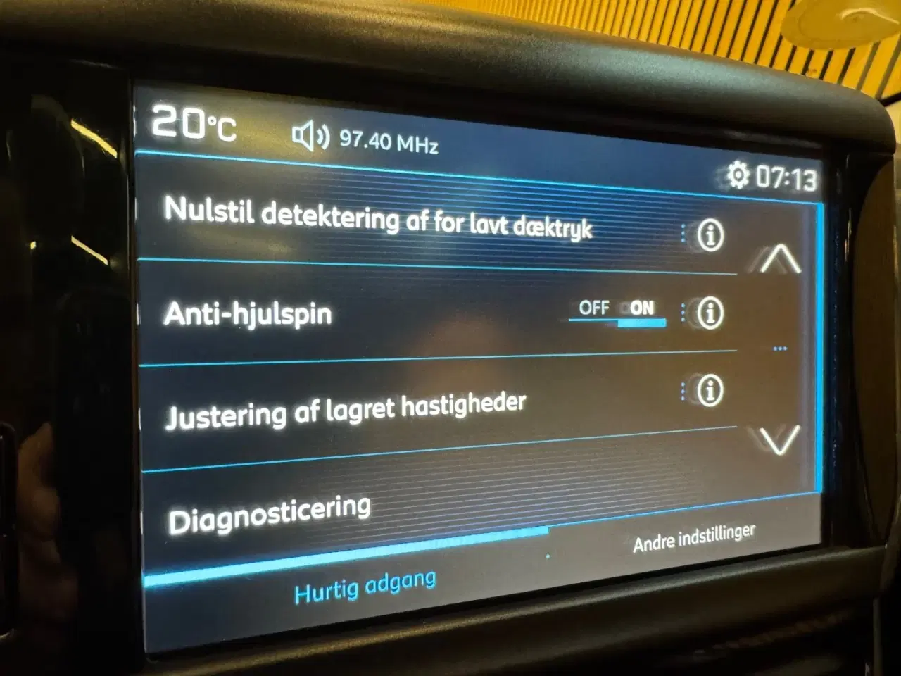 Billede 12 - Peugeot 208 1,2 VTi 82 Signature Sky