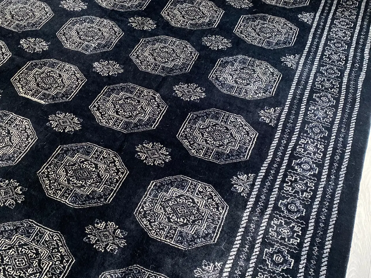 Billede 5 - Orientalsk tæppe, pakistansk håndvævet 