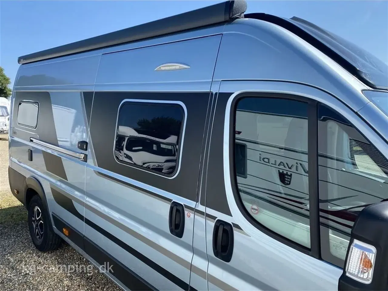 Billede 5 - 2021 - Adria Twin Supreme 640 SLB   Velholdt Adria TWIN 640 SLB årgang 2021 med masser af udstyr