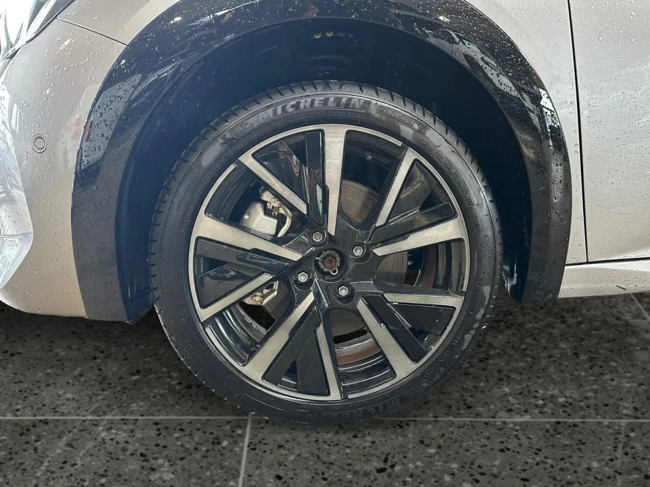 Billede 3 - Peugeot e-208 50 GT Sky