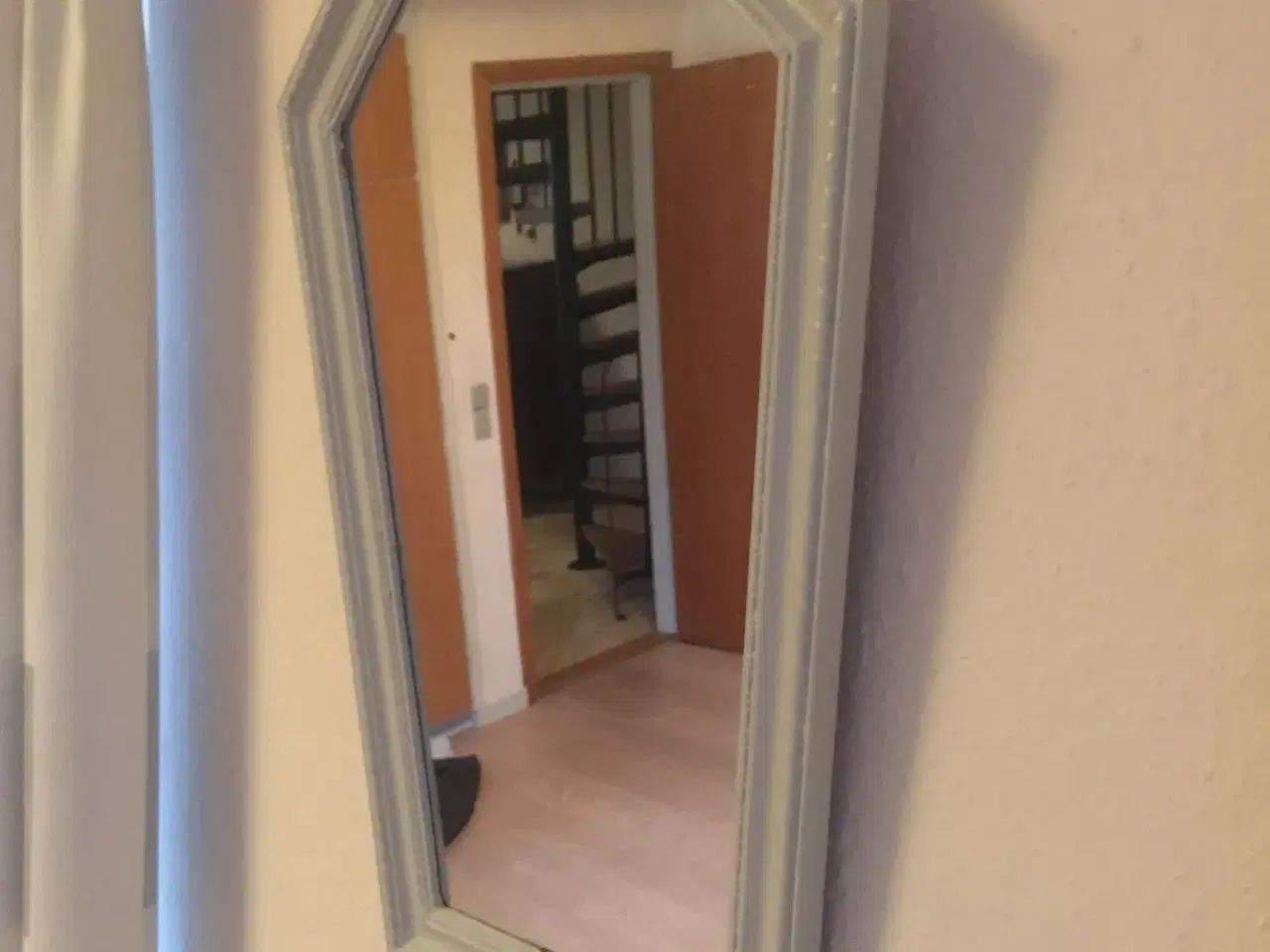Billede 3 - Antikt spejl delorativt 59x39cm