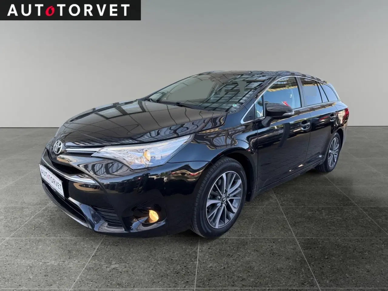 Billede 1 - Toyota Avensis 1,8 VVT-i T2 Premium Touring Sports