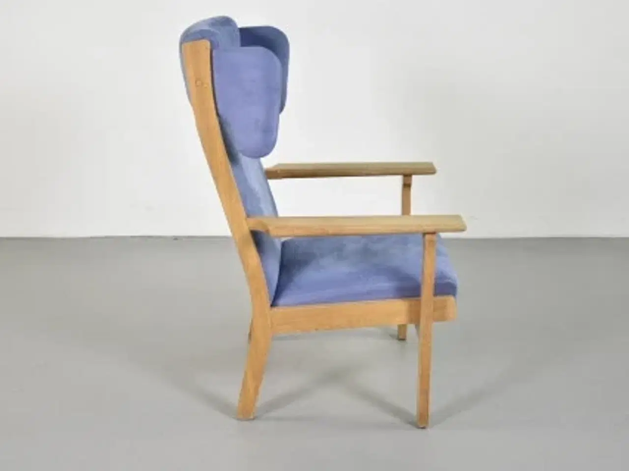 Billede 4 - Wegner lænestol med blåt polster og stel i eg