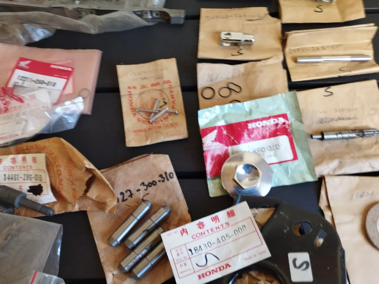 Billede 13 - Nye reservedele til Honda M.C. ( kasse 6) ( Se %)