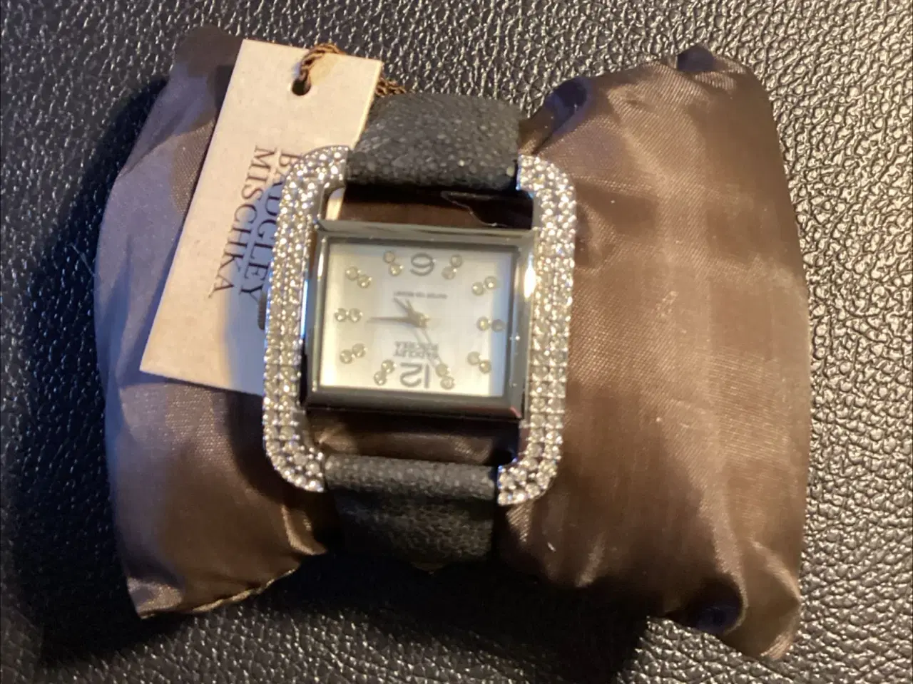 Billede 1 - Mischka Badgley