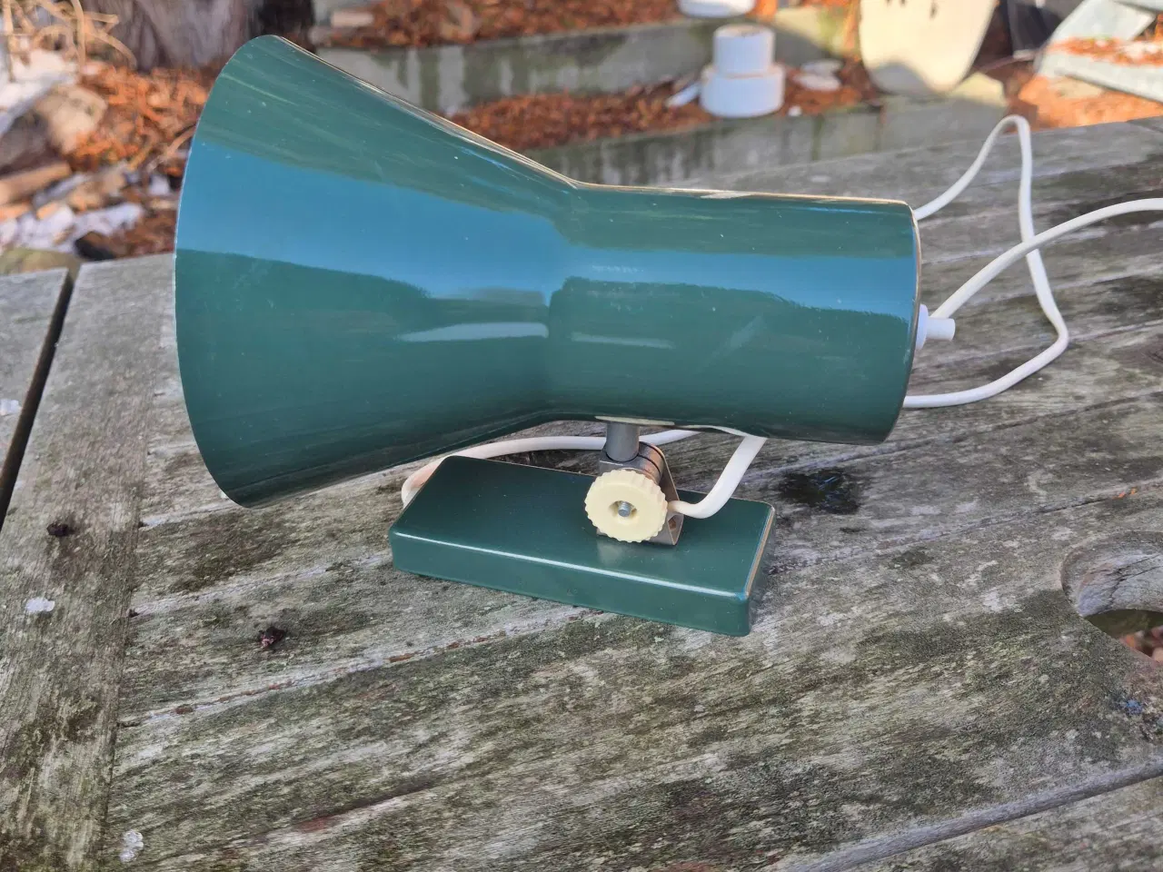 Billede 14 - To forskellige, men matchende grønne væglamper