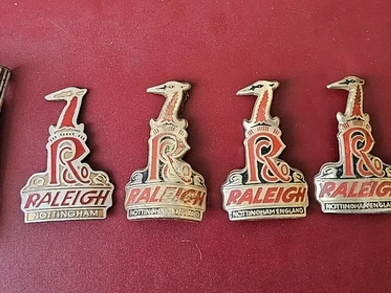 Billede 1 - metal cykelmærker