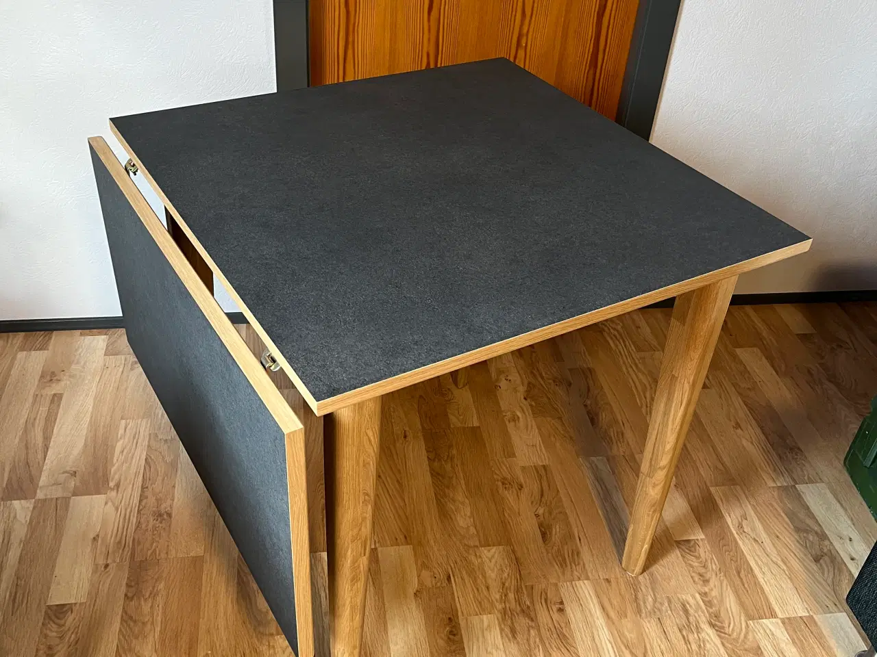 Billede 1 - Casø køkken bord