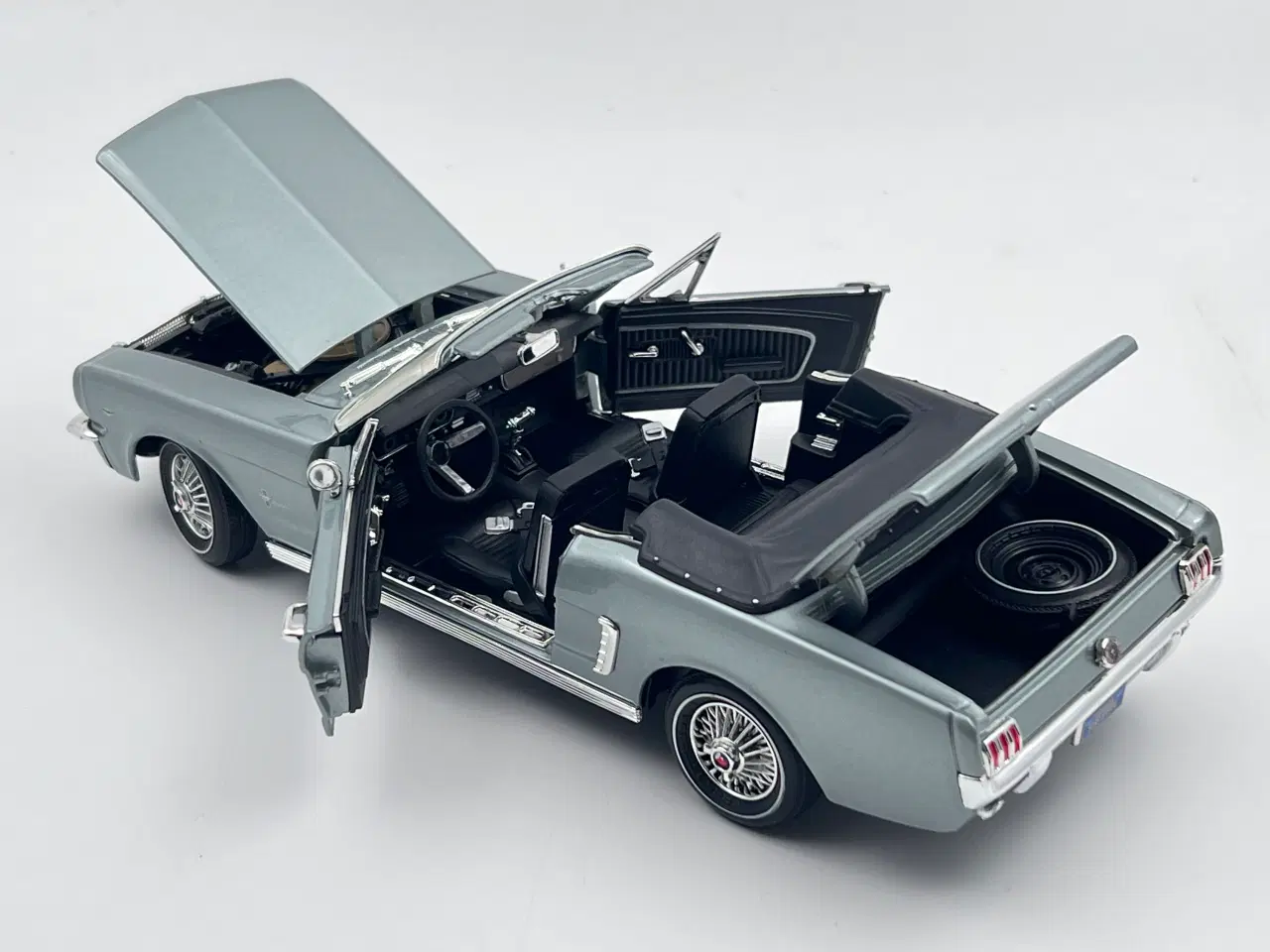 Billede 5 - 1964 Ford Mustang Convertible 1:18  1964½ model