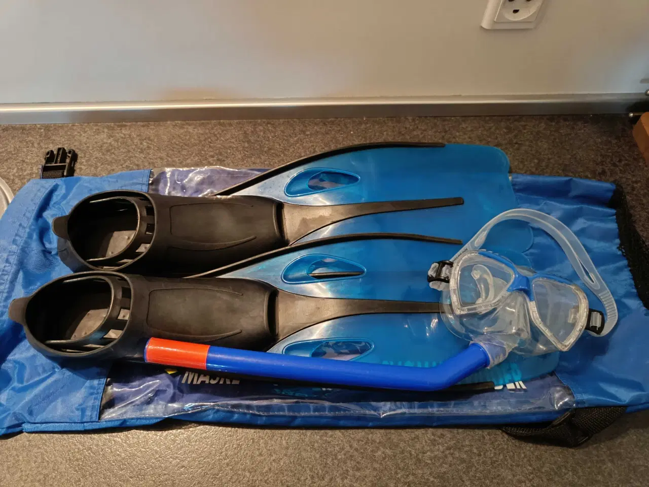 Billede 1 - SunRay Svømmefødder str. 34-35