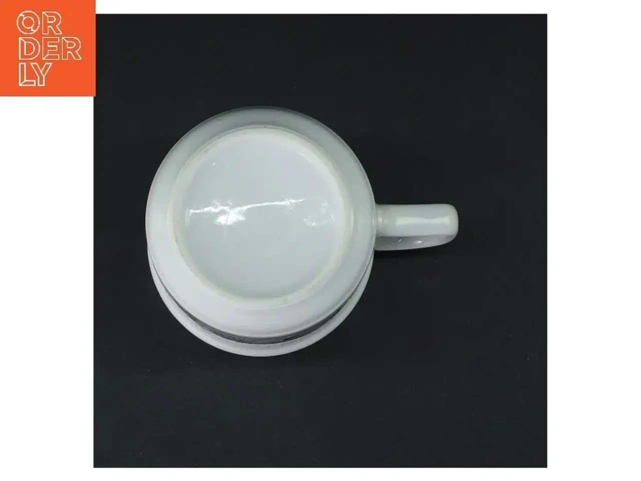 Billede 2 - Porcelænskrus med tegneserie (str. Ø 7,5 cm højde 10 cm)