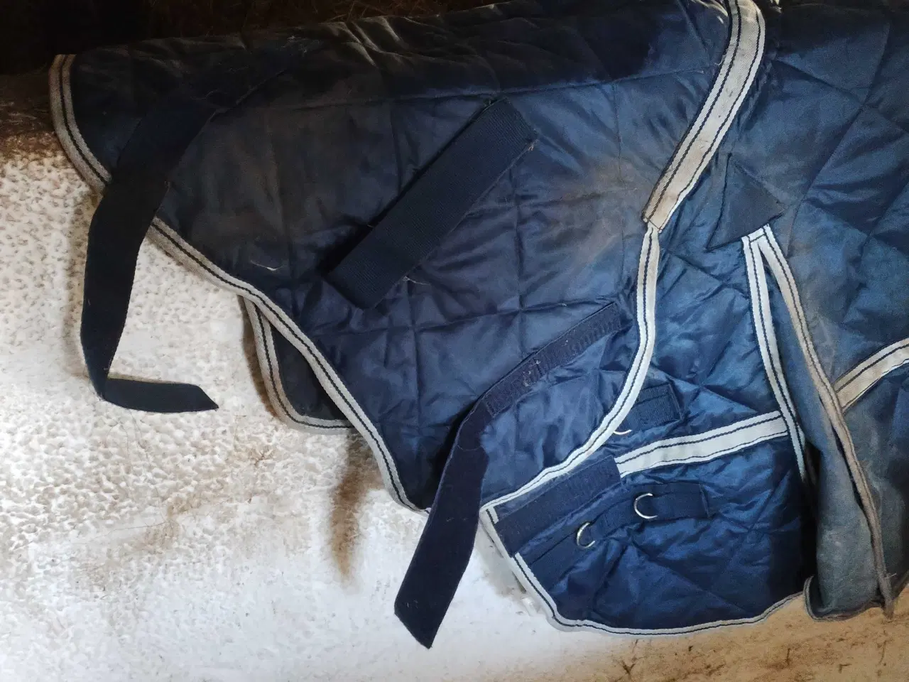 Billede 2 - Stald dækken næste nyt 