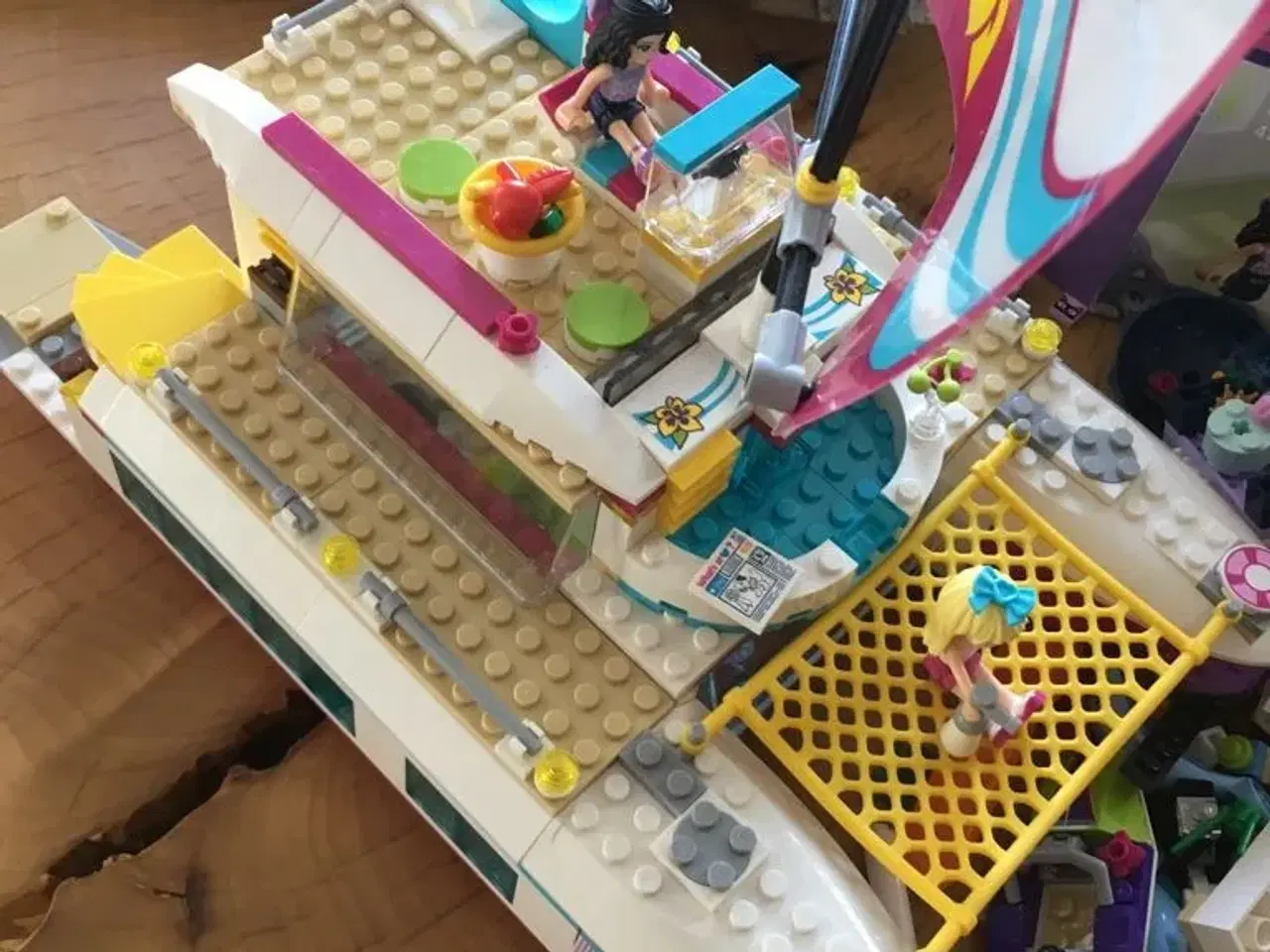 Billede 3 - LEGO Friends sælges