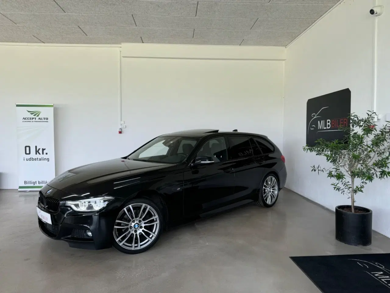 Billede 1 - BMW 320d 2,0 Touring M-Sport aut.