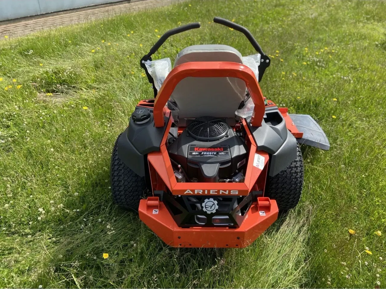 Billede 3 - DEMO - Ariens Apex 52" SD