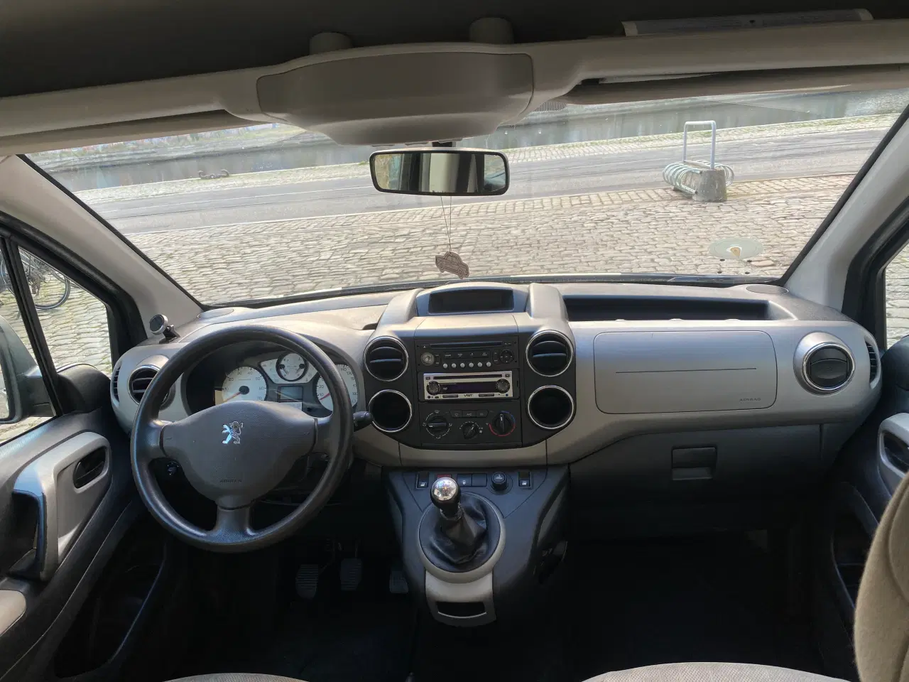 Billede 17 - Peugeot Partner Tepee 1.6 HDi – 2010 – Nysynet og 