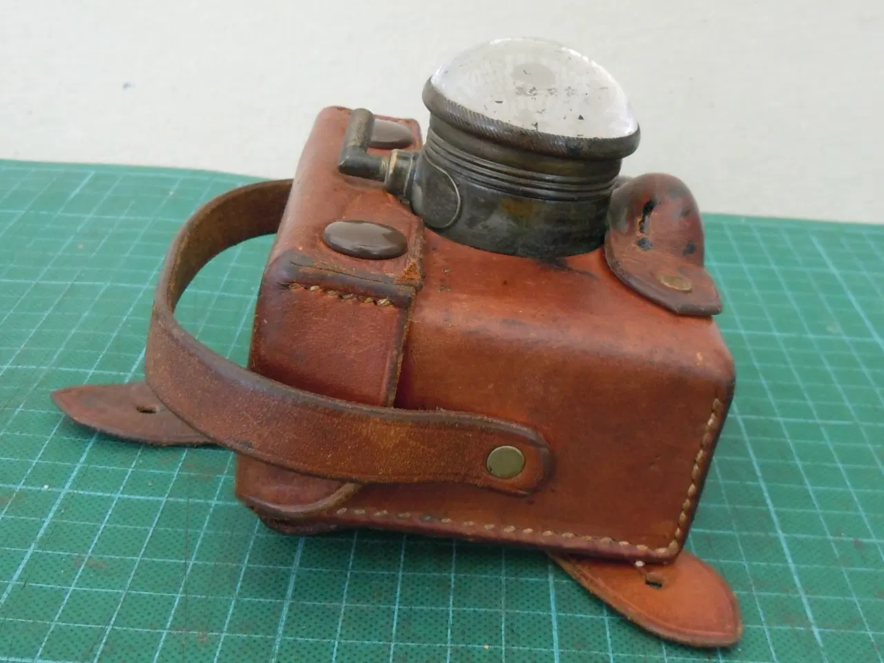 Billede 6 - Feltlygte , Dansk, Mod. 1915 for officerer.
