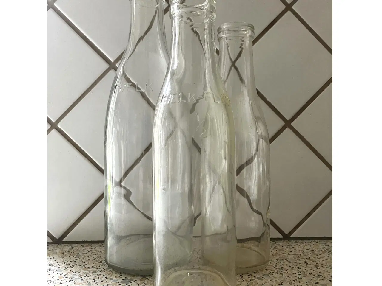 Billede 1 - 3 gamle mælke/flødeflasker.