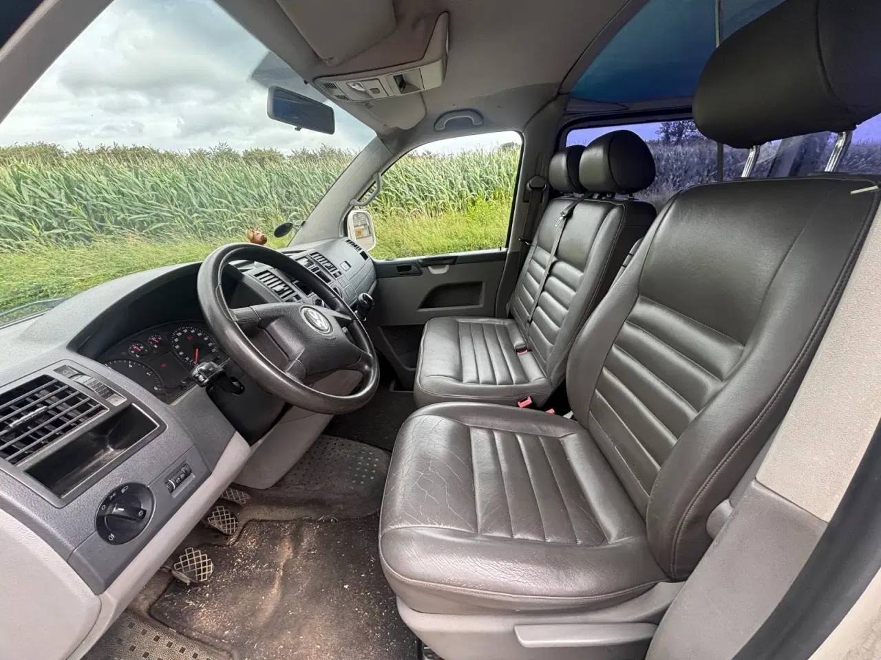 Billede 4 - VW Transporter 2,5 TDi 174 Kassevogn kort