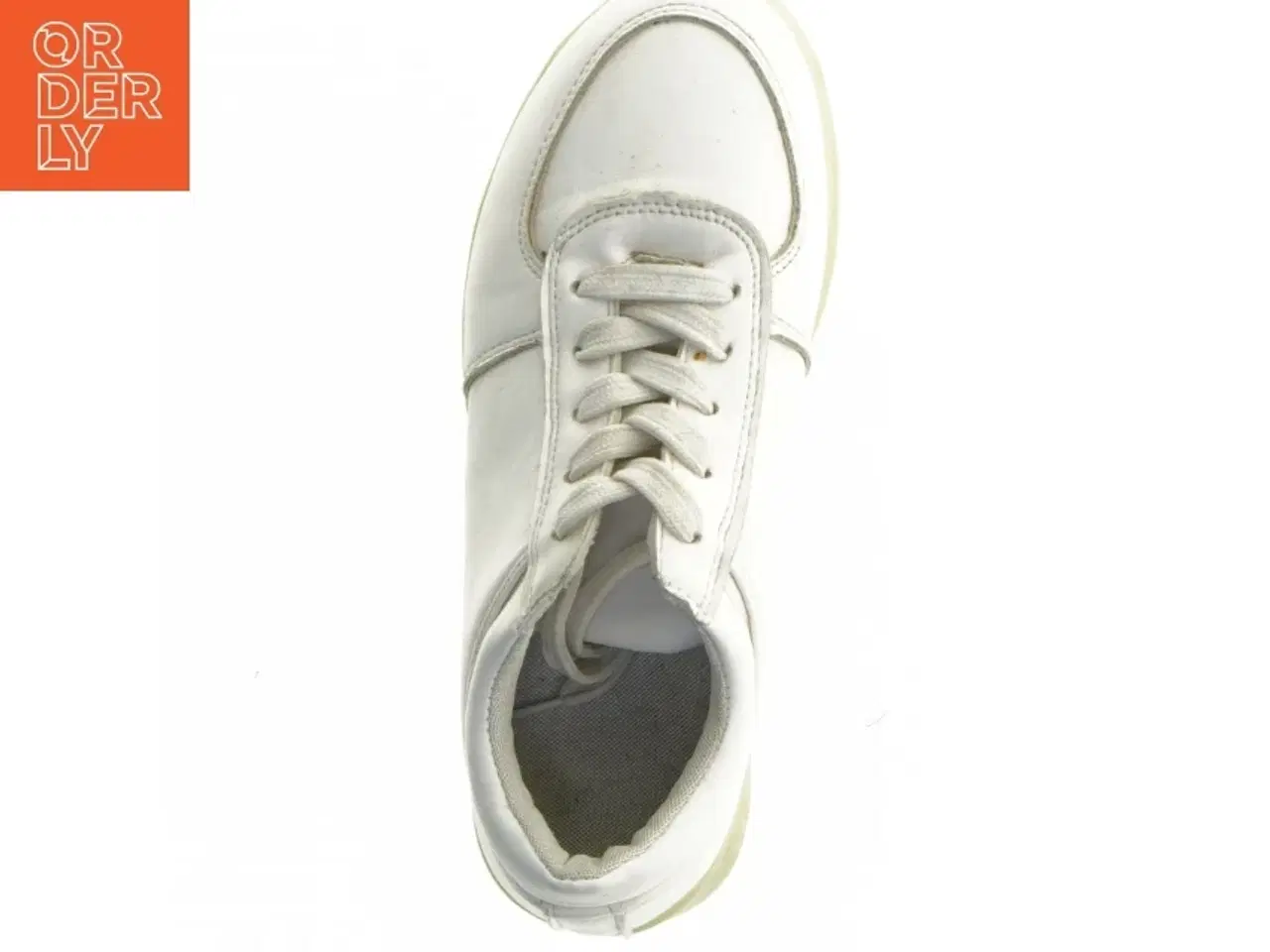 Billede 8 - Hvide sneakers (str. 3)