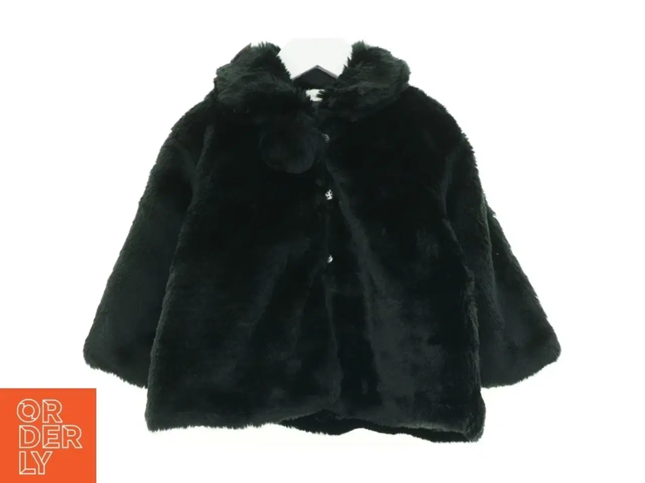 Billede 1 - Pelsfrakke i sort fake fur (str. 98 cm)