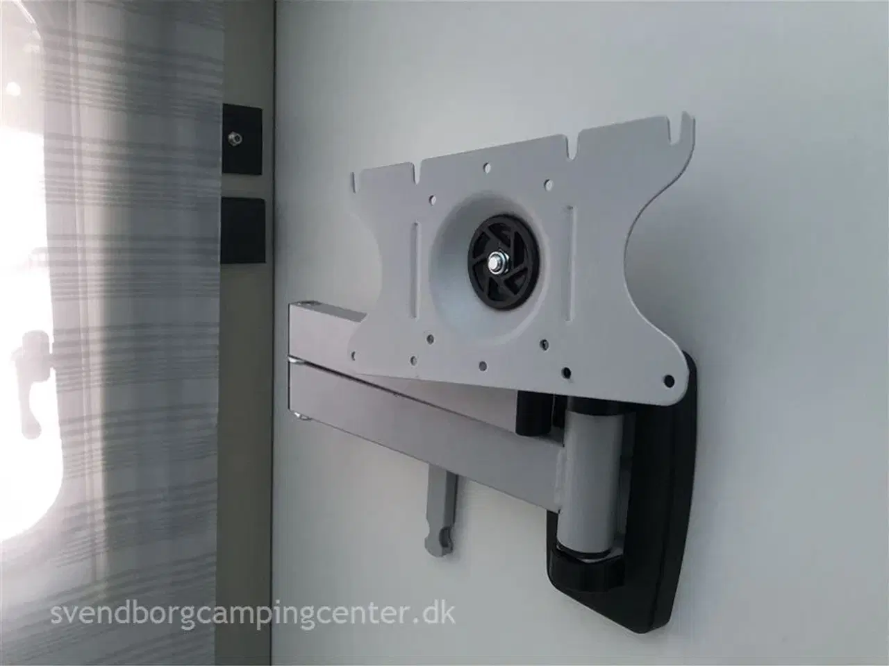 Billede 11 - 2022 - Adria Action 391 PD Panorama Bemærk den lave egenvægt.