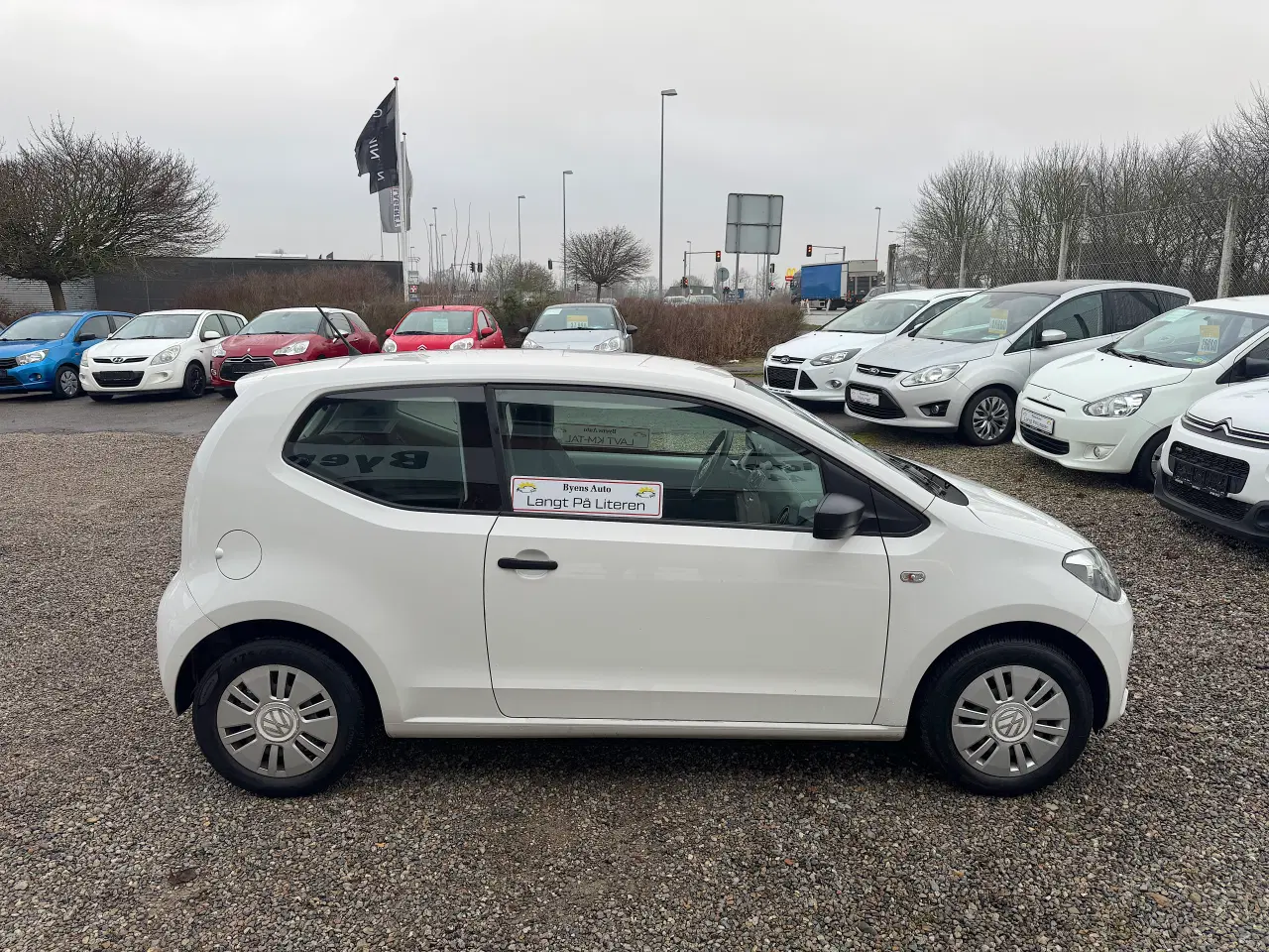 Billede 2 - VW Up Nysyn. Meget Pæn. Kun kørt 154000km