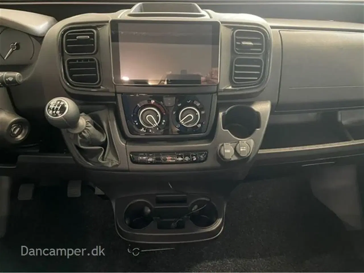 Billede 10 - 2024 - Chausson X650 Exclusive line Camper med stor Lounge og siddegruppe, sænkeseng, stor garage, Connect-, Artic- og X-tilbehørspakke,