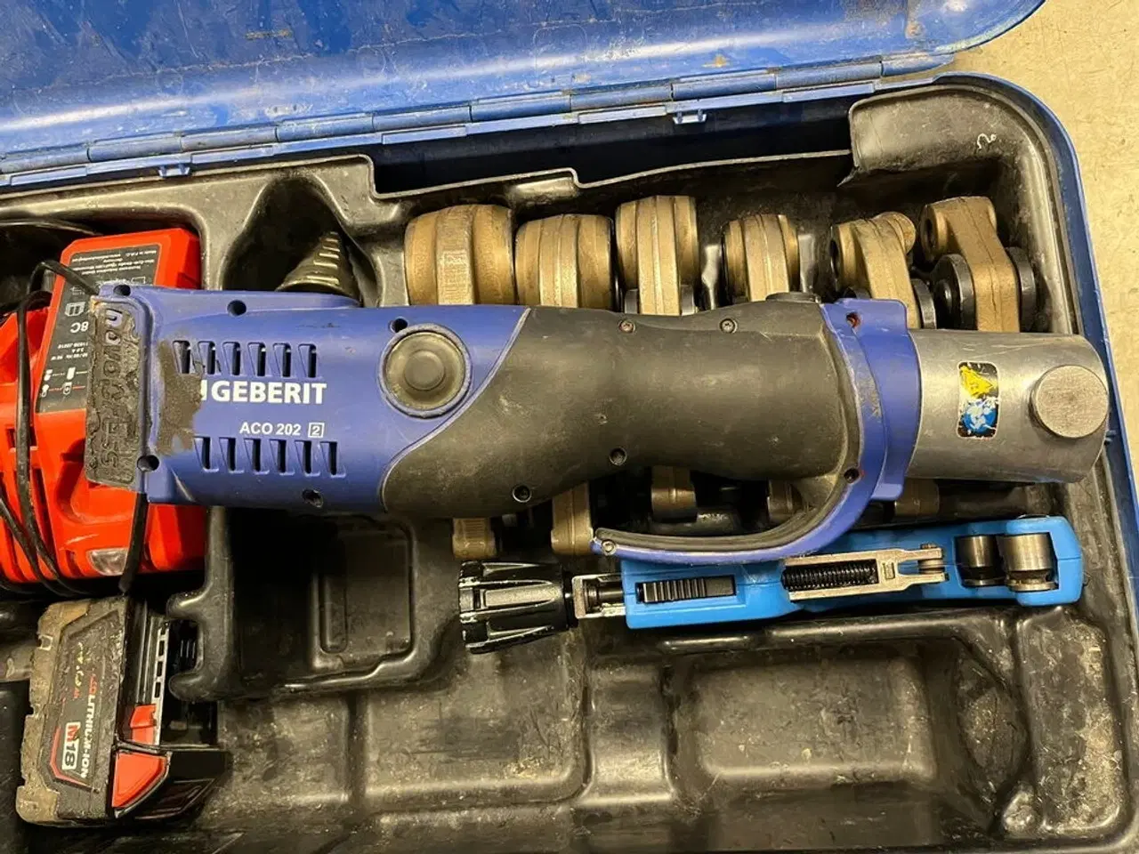 Billede 5 - Pressepistol, GEBERIT
