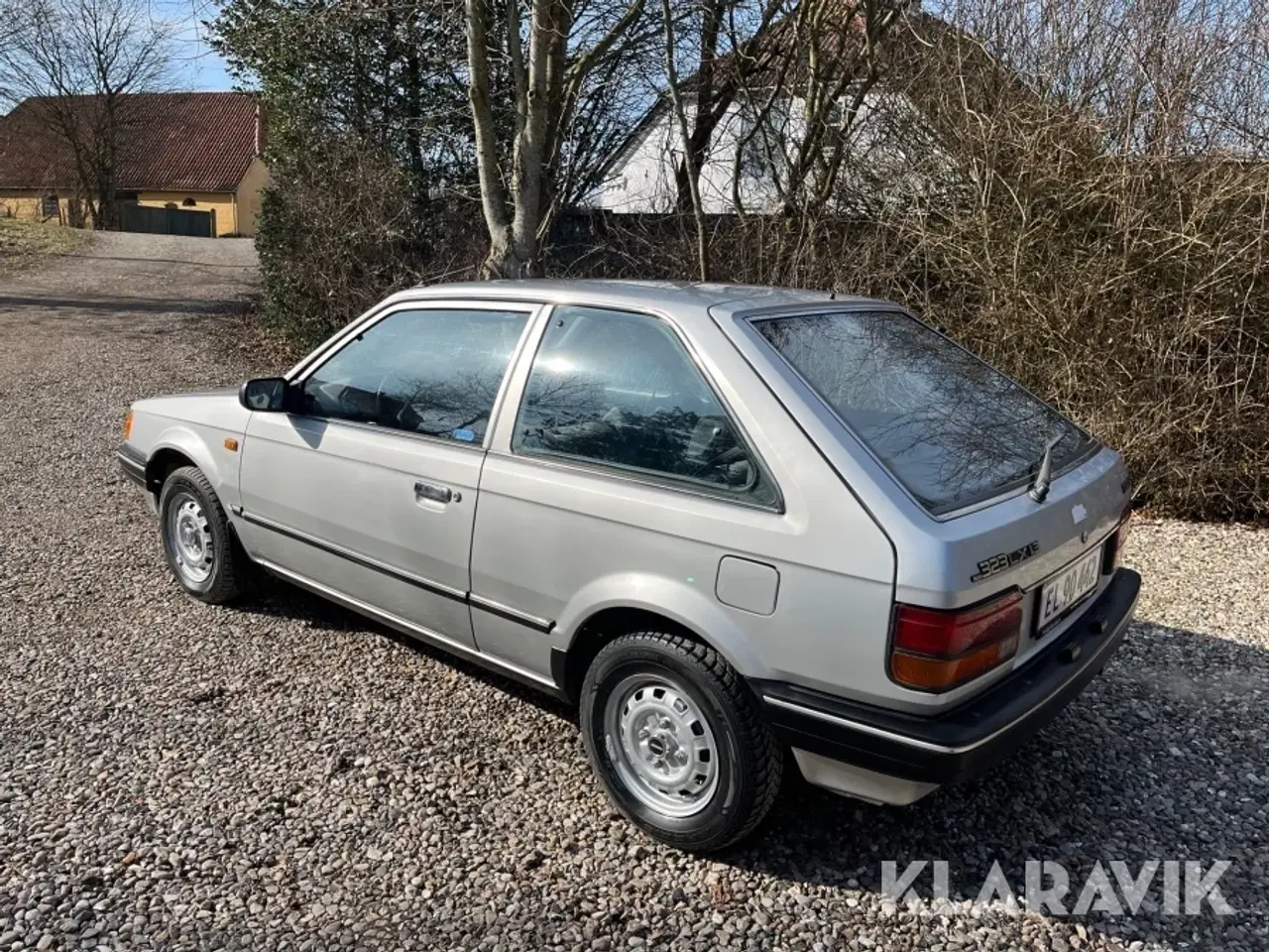 Billede 3 - Personbil Mazda 323 1,3LX