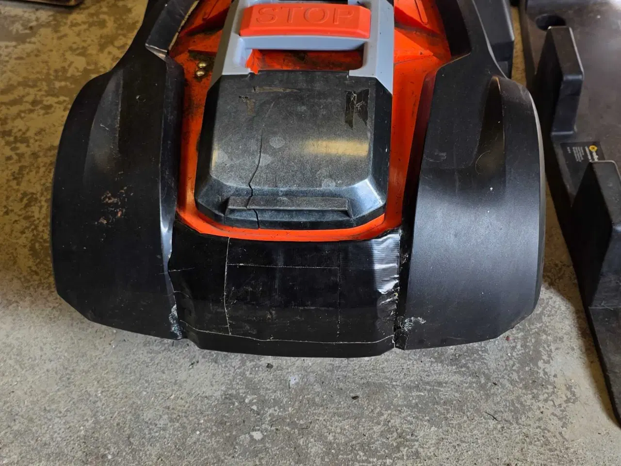 Billede 2 - Redback robot.