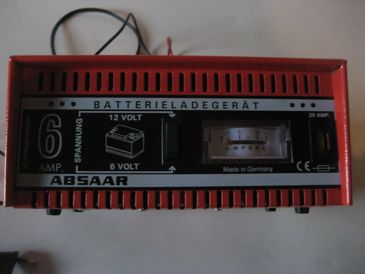 Billede 2 - Absaar batterilader til bil