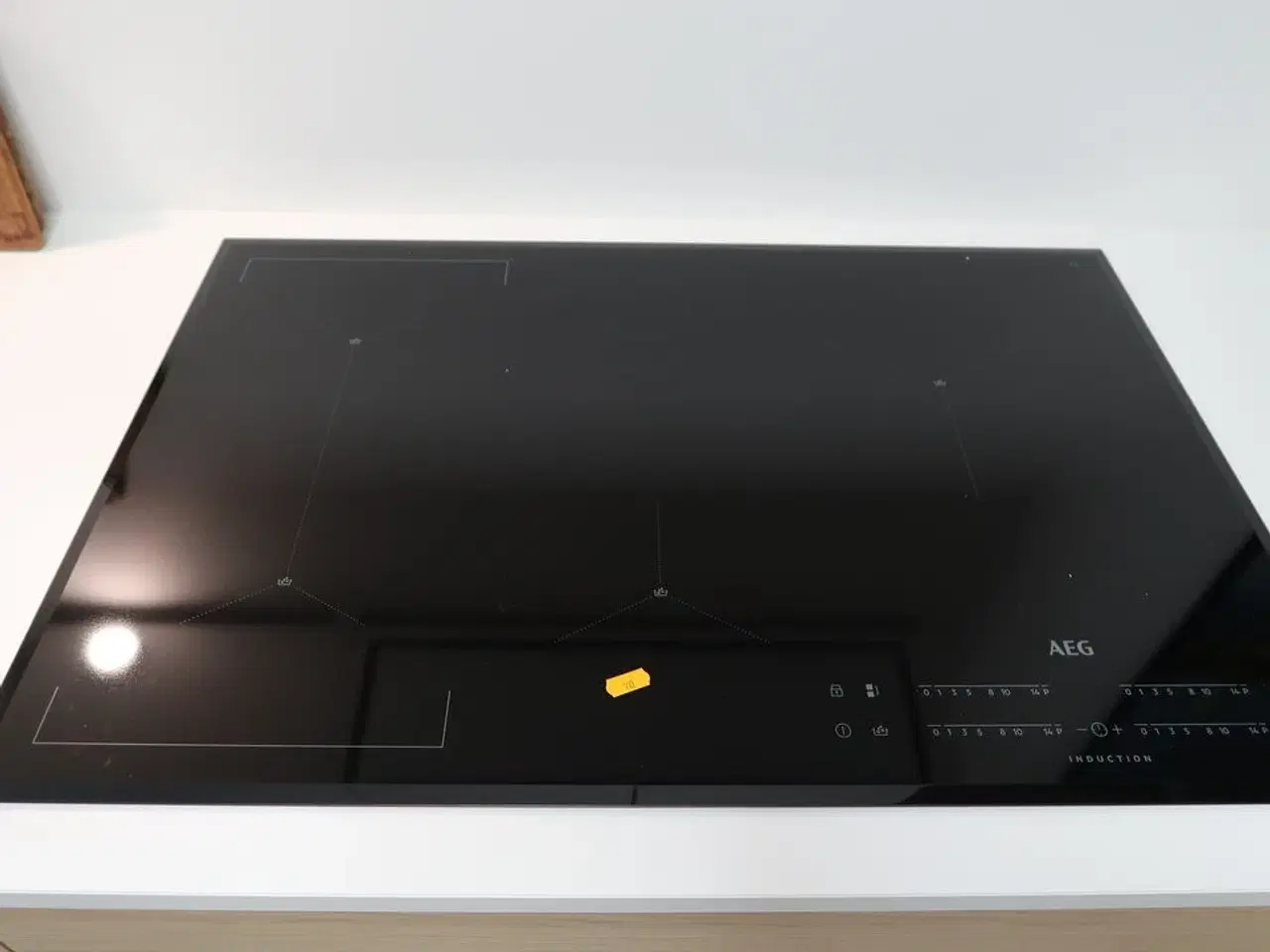 Billede 1 - Induktionskogeplade AEG 62 D4A 01 AA