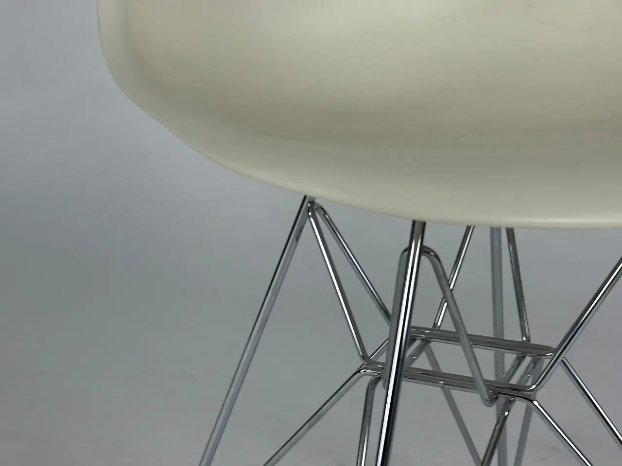 Billede 7 - Vitra Eames Plastic Sidechair