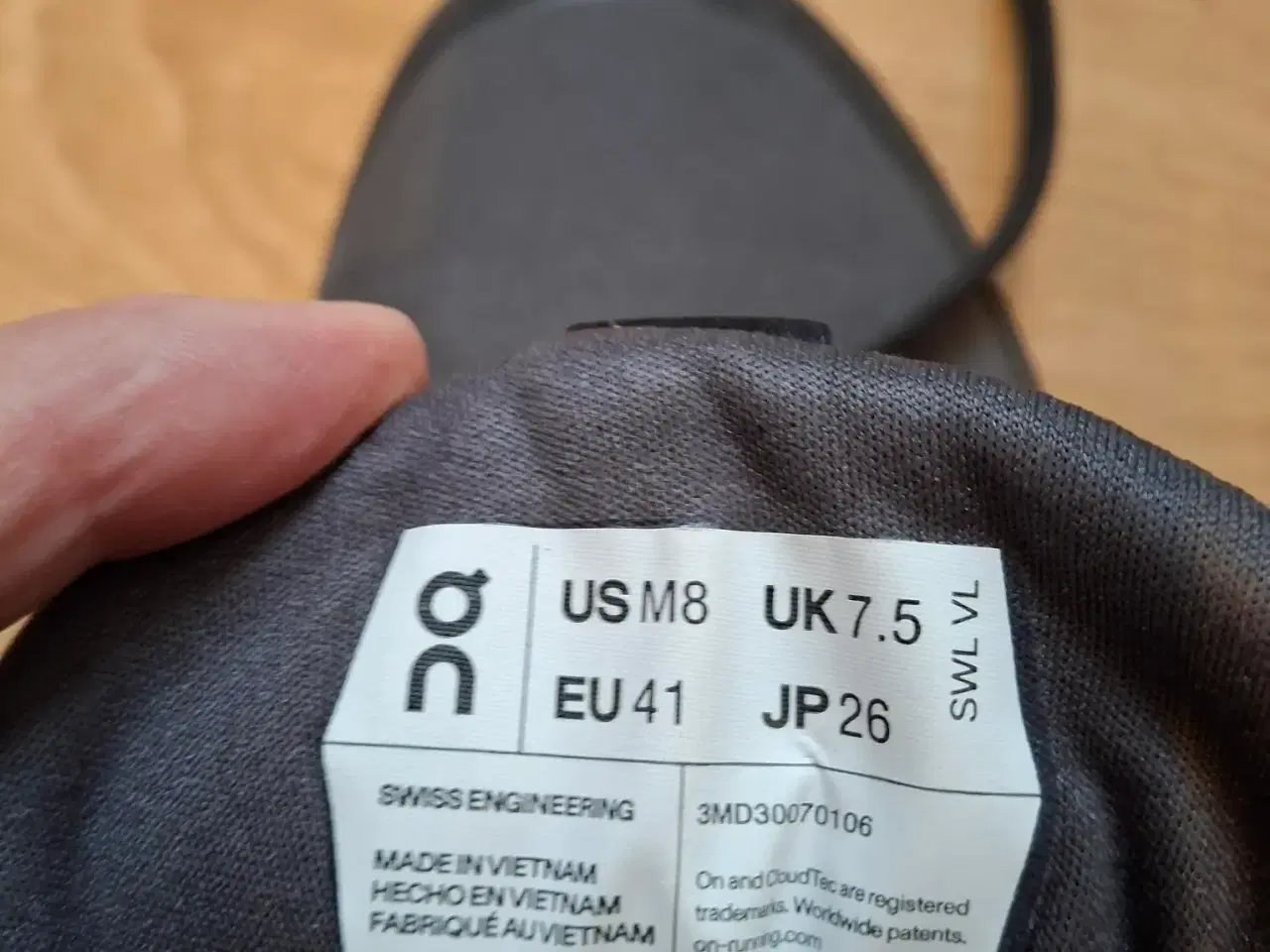 Billede 3 - OC Vandrestøvle, kun brugt én gang.