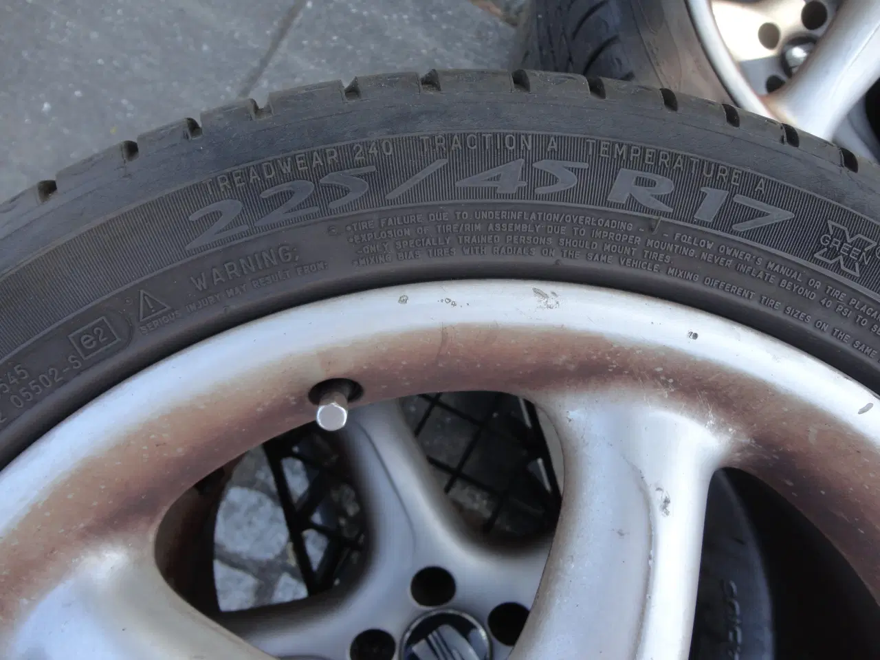 Billede 4 - SEAT - Fælge med Michelin dæk  :